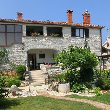 Apartmani Villa Otilija Poreč Exterior foto