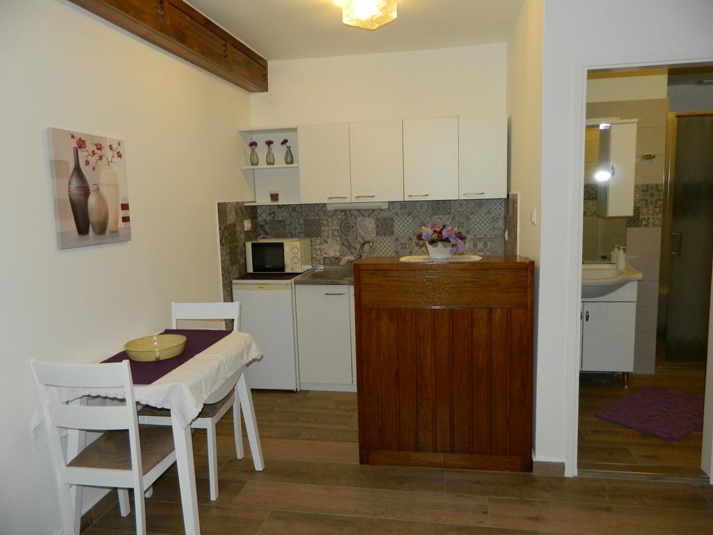 Apartmani Villa Otilija Poreč Exterior foto