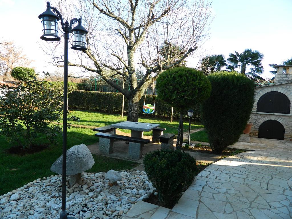Apartmani Villa Otilija Poreč Exterior foto