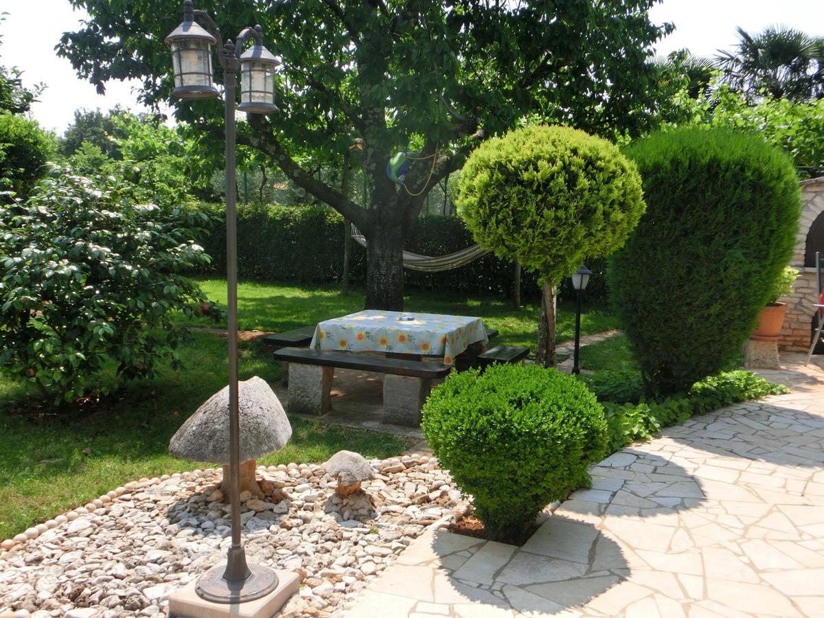 Apartmani Villa Otilija Poreč Exterior foto