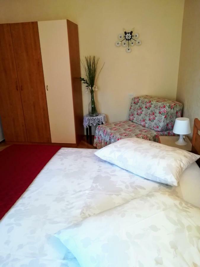 Apartmani Villa Otilija Poreč Exterior foto